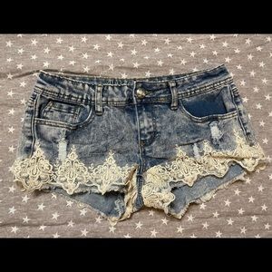 Almost Famous Shorts